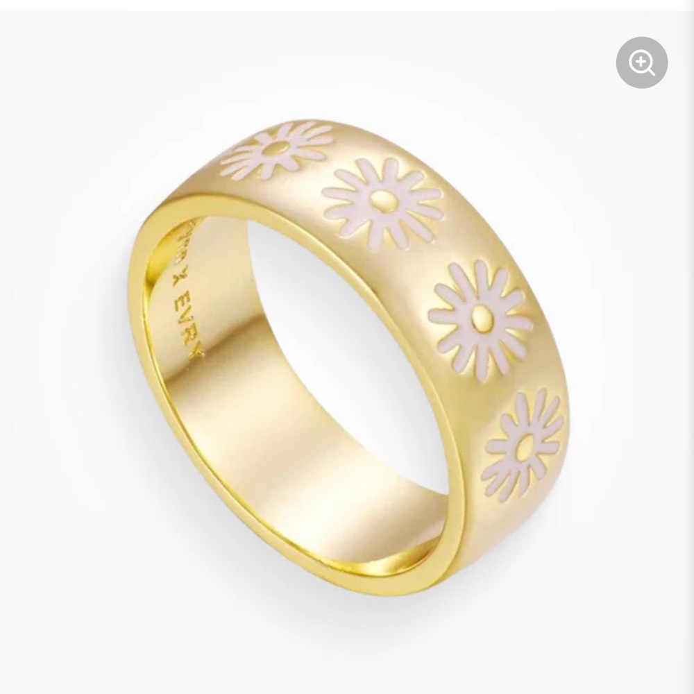Miss daisy ring Bundle to get for FREE!!!